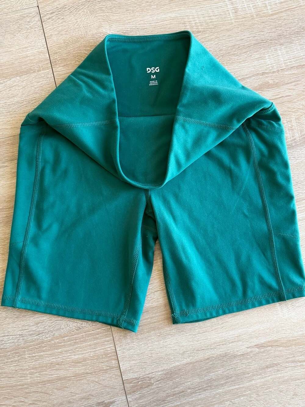 DSG Women's High-Rise 7" Bike Shorts and Ribbed Active Crop Top Workout Set